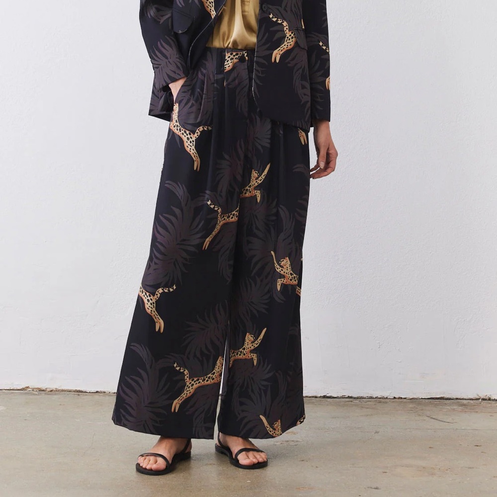 Ruti Front Pleat Wide Leg Pants in Jungle Cheetah